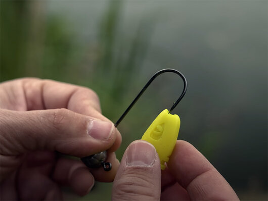 Jigová hlava s držiakom Delphin TYRE / 5ks