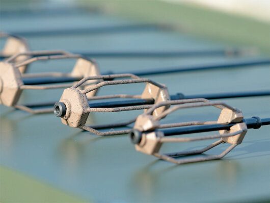 Olovené krmítko s trubičkou Delphin EazySIX